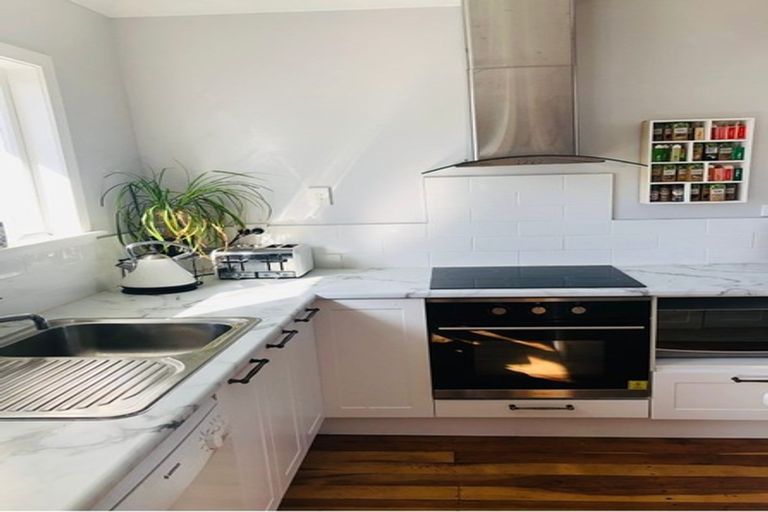 Photo of property in 72 Clarkin Road, Fairfield, Hamilton, 3214