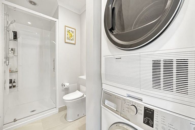 Photo of property in 5/96 Clark Road, Hobsonville, Auckland, 0616