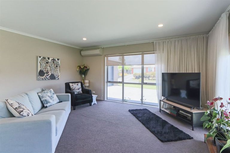 Photo of property in 14 Estate Grove, Inglewood, 4330