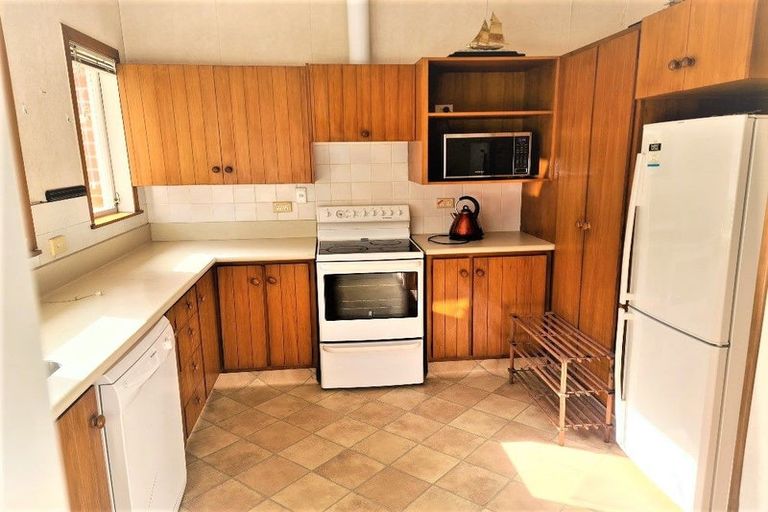 Photo of property in 211 Lake Road, Belmont, Auckland, 0622