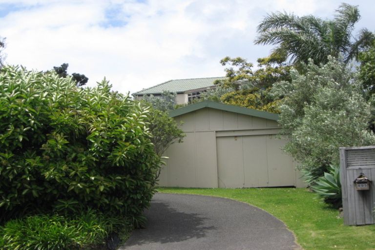Photo of property in 895 Whangaparaoa Road, Manly, Whangaparaoa, 0930