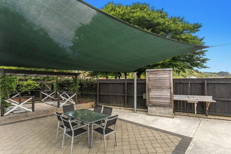 Photo of property in 2 Ryder Place, Kawerau, 3127