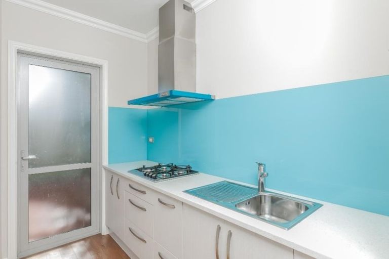 Photo of property in 436 East Coast Road, Windsor Park, Auckland, 0630