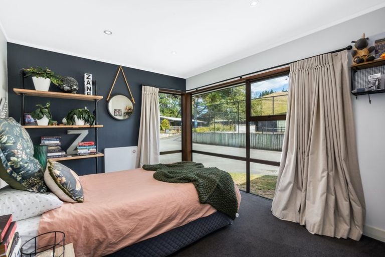 Photo of property in Platium Lodge, 31 Flightys Road, Judgeford, Porirua, 5381