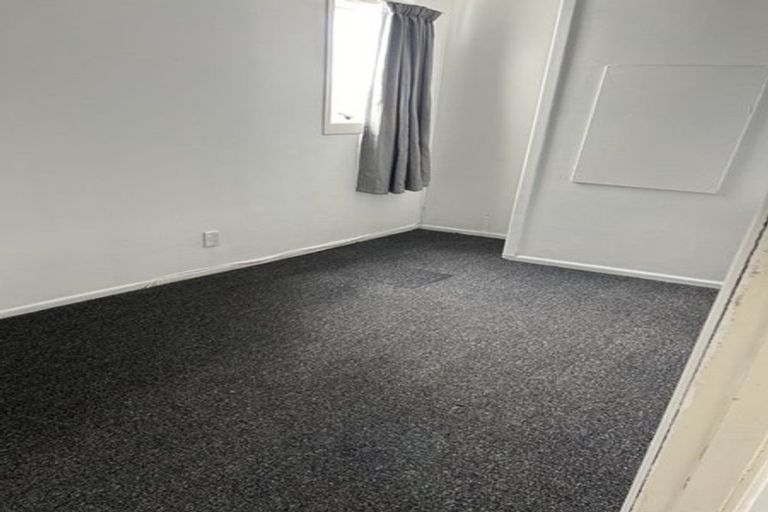 Photo of property in 59 Pah Road, Cockle Bay, Auckland, 2014