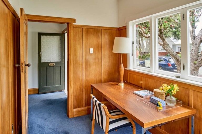 Photo of property in 9 Riddiford Street, Woburn, Lower Hutt, 5011