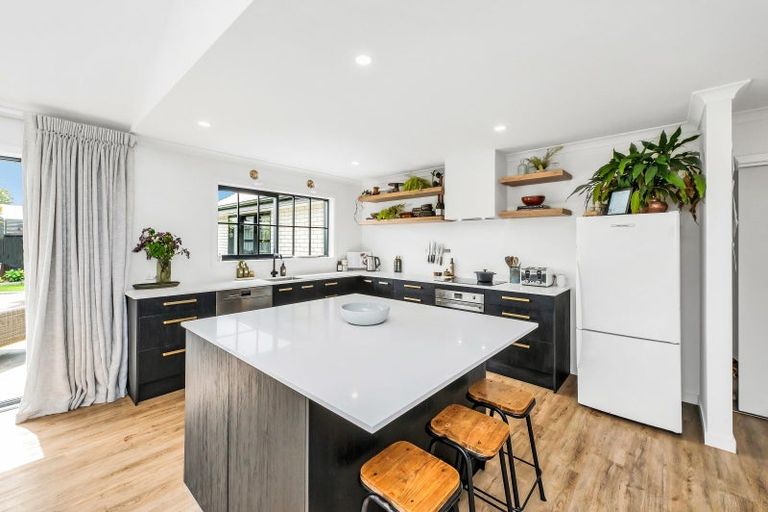 Photo of property in 17 Newbrook Terrace, Darfield, 7510