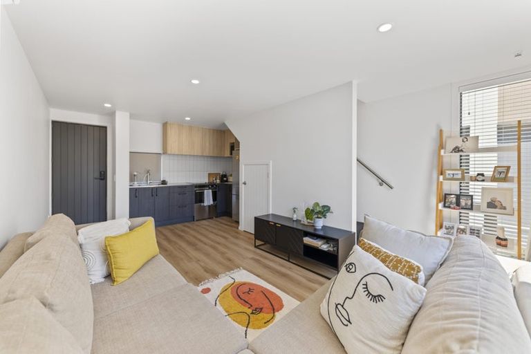 Photo of property in 22 Dallas Lane, Caversham, Dunedin, 9012