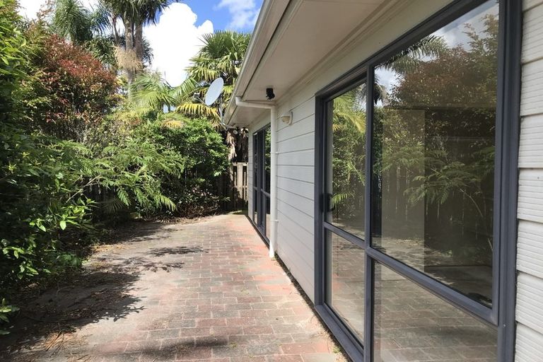 Photo of property in 2/4 Lanark Road, Kerikeri, 0230