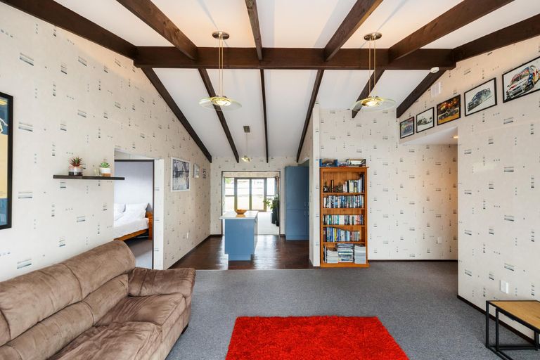 Photo of property in 64 Herbert Avenue, Cloverlea, Palmerston North, 4412