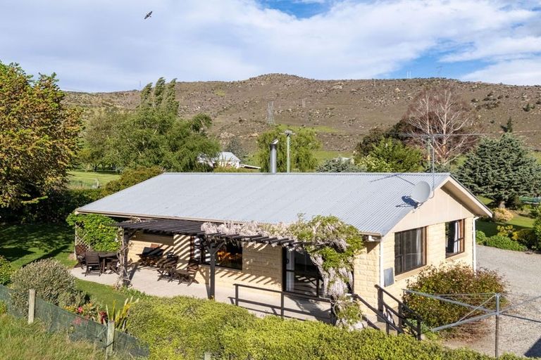 Photo of property in 123 Roxburgh Road East, Roxburgh East, Roxburgh, 9571