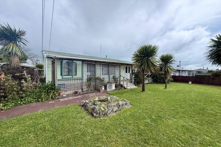 Photo of property in 12 Baberton Street, Tokoroa, 3420