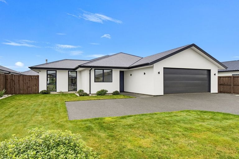 Photo of property in 29 Te Kanawa Lane, Rolleston, 7615