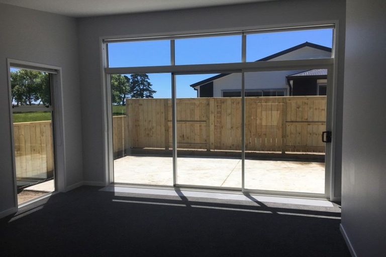 Photo of property in 18 Franks Way, Papamoa Beach, Papamoa, 3118