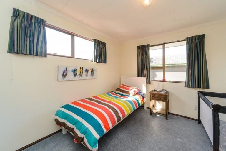 Photo of property in 39 Pencarrow Street, Highbury, Palmerston North, 4412