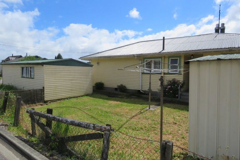Photo of property in 72 Main Street, Reefton, 7830