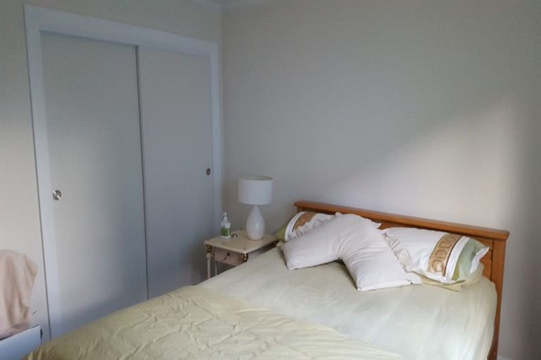 Photo of property in 48 Moana Road, Kelburn, Wellington, 6012