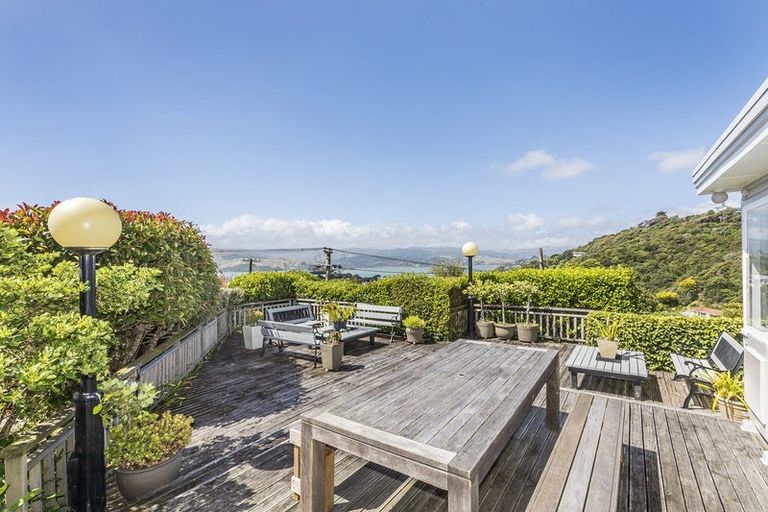 Photo of property in 31 Kiriwai Road, Paremata, Porirua, 5024