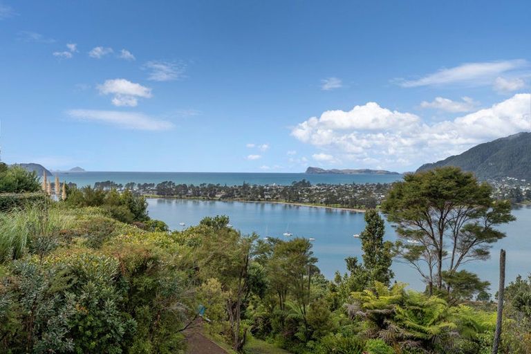 Photo of property in 44 Tairua Heights, Tairua, 3508