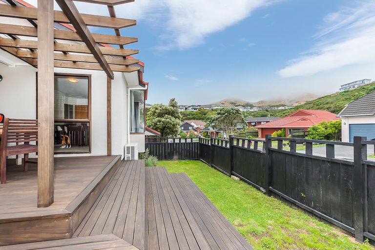 Photo of property in 80 Cortina Avenue, Johnsonville, Wellington, 6037