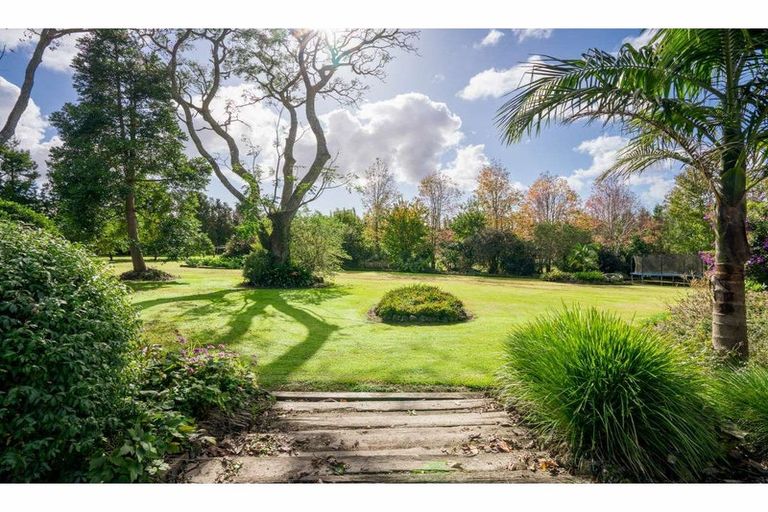 Photo of property in 14 Equestrian Drive, Kerikeri, 0294