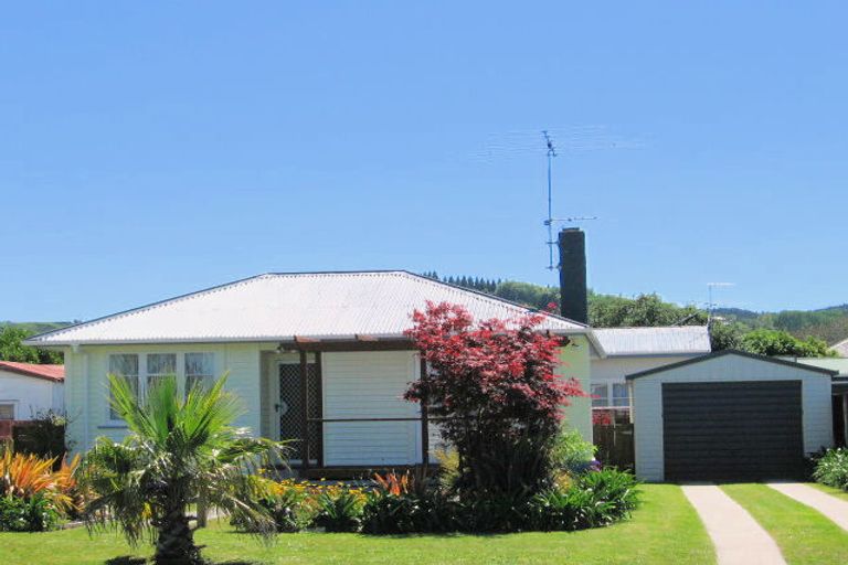 Photo of property in 9 Leon Street, Riverdale, Gisborne, 4010