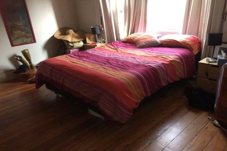 Photo of property in 11 Spencer Road, Hospital Hill, Napier, 4110