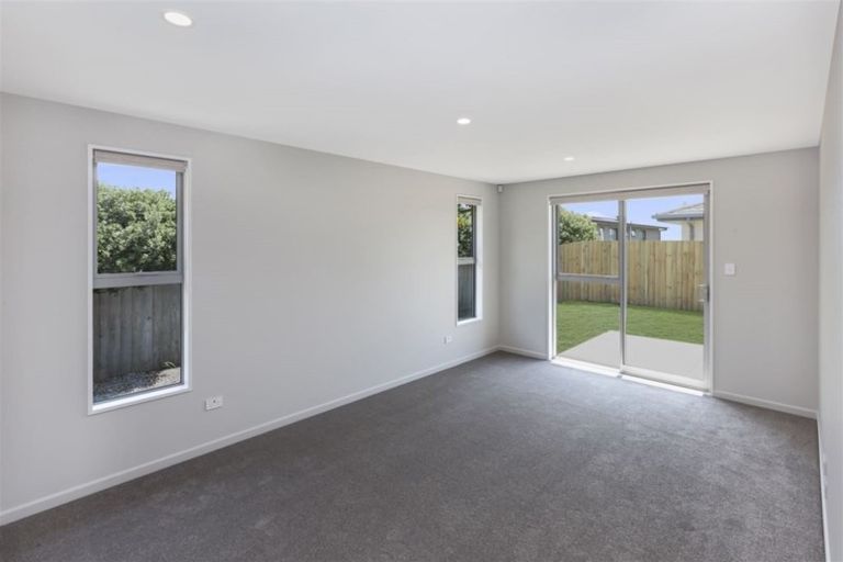 Photo of property in 25 Kingsbridge West, Burwood, Christchurch, 8083
