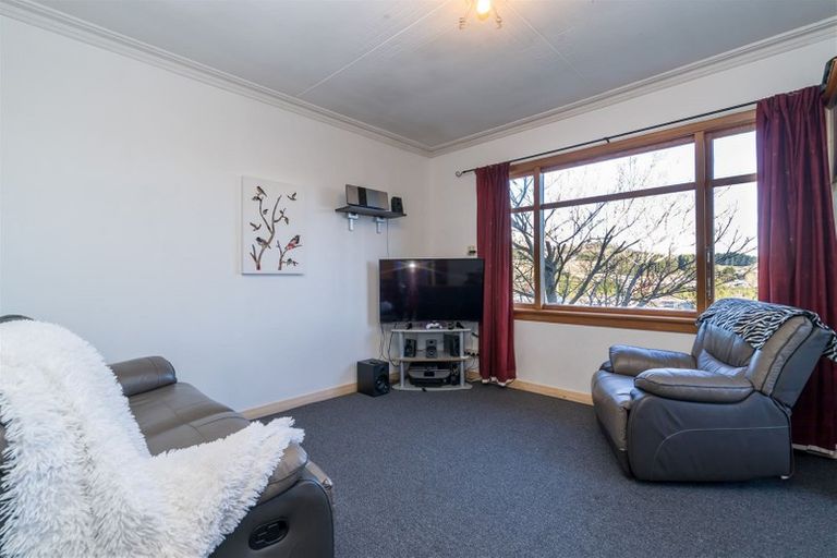 Photo of property in 66 Waldron Crescent, Green Island, Dunedin, 9018