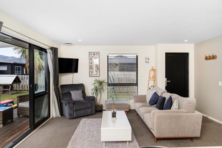 Photo of property in 21 Cheltenham Road, Lower Shotover, Queenstown, 9304