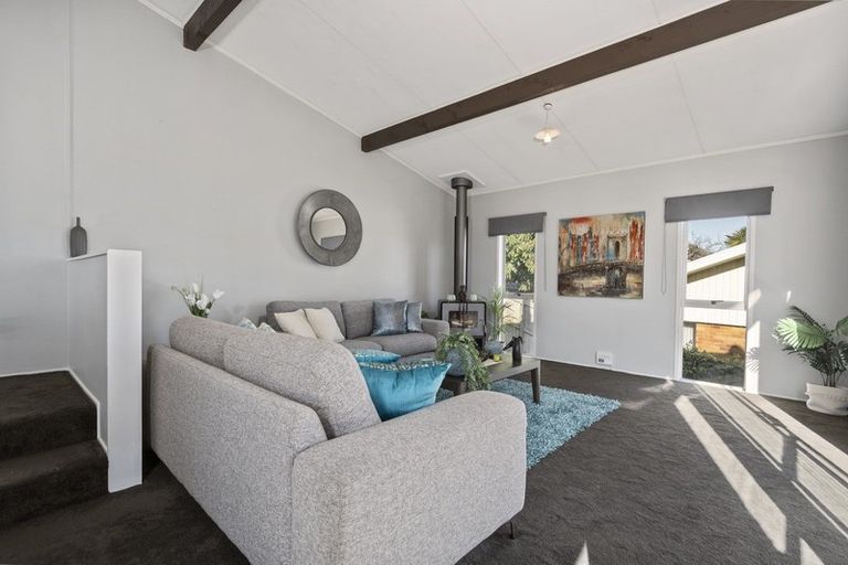 Photo of property in 9 Dunton Drive, Welcome Bay, Tauranga, 3112