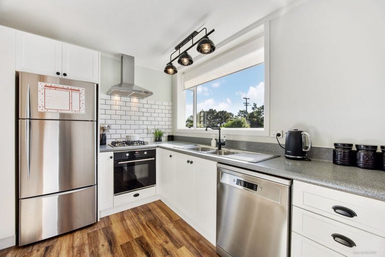 Photo of property in 28 Matheson Road, Wellsford, 0900