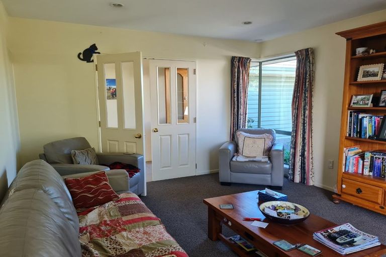 Photo of property in 5 Nina Lane, Somerfield, Christchurch, 8024