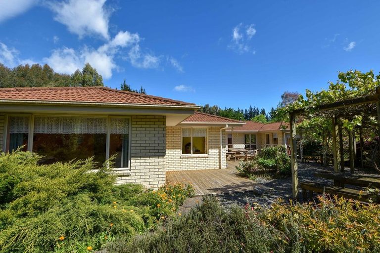 Photo of property in 265 No 1 Line, Tauwharenikau, Featherston, 5771