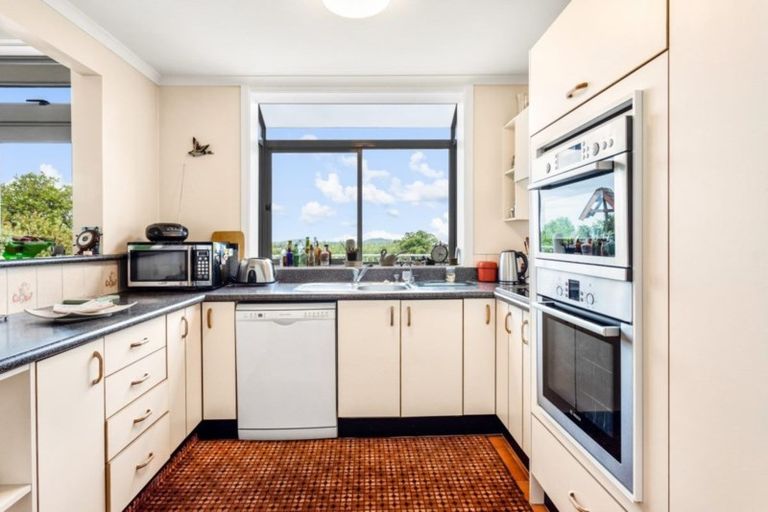 Photo of property in 45 Te Atatu Road, Te Atatu South, Auckland, 0610