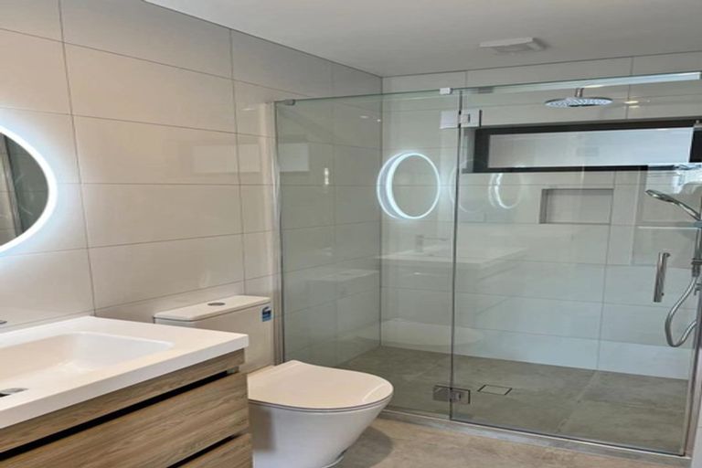 Photo of property in 3 Finesse Lane, Bucklands Beach, Auckland, 2012