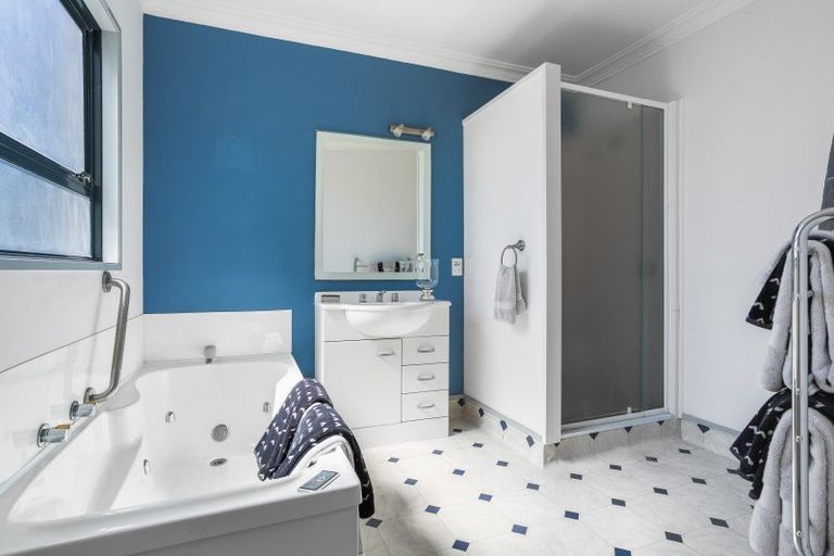 Photo of property in 209a Esplanade Drive, Whangamata, 3620