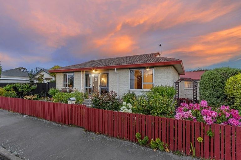 Photo of property in 4/22 Matlock Street, Woolston, Christchurch, 8062