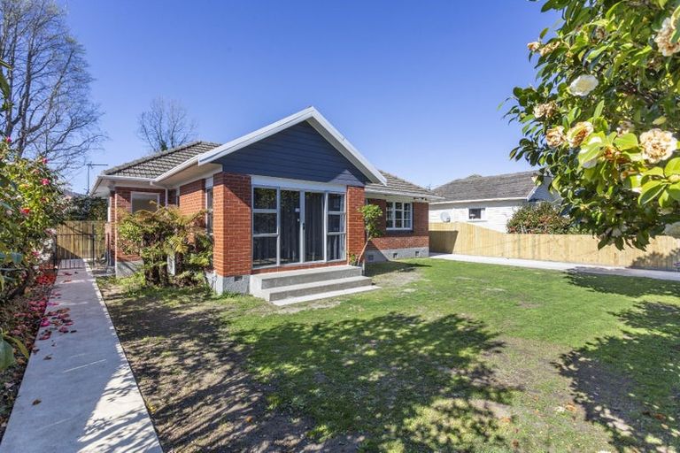 Photo of property in 24 Otara Street, Ilam, Christchurch, 8053