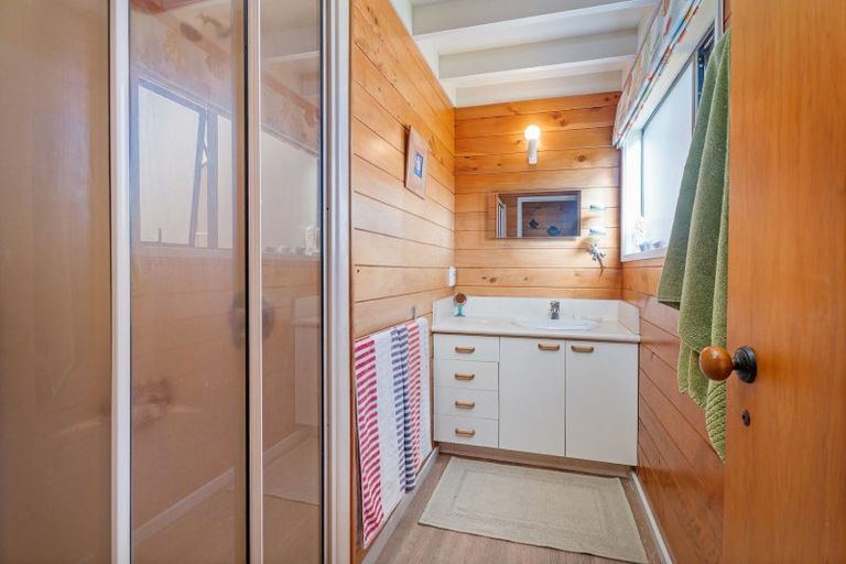 Photo of property in 14 Kennedy Park Drive, Pauanui, Hikuai, 3579