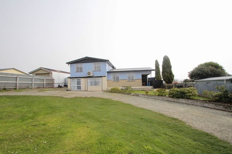 Photo of property in 74 Hull Street, South Hill, Oamaru, 9400