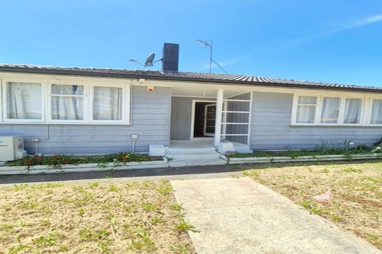 Photo of property in 24 Smiths Avenue, Papakura, 2110