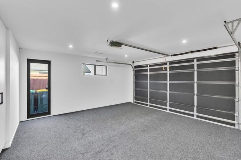 Photo of property in 6 Crosado Place, Rolleston, 7614