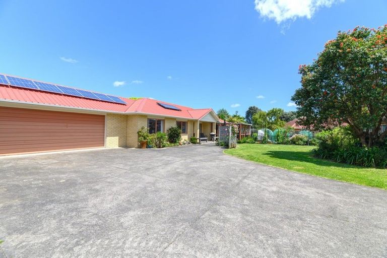 Photo of property in 6 Rays Way, Tuakau, 2121