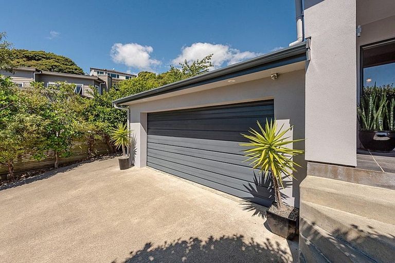 Photo of property in 11 Port Lane, Whitby, Porirua, 5024