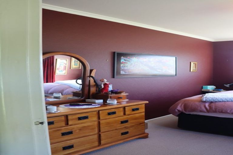 Photo of property in 58 Perth Street, South Hill, Oamaru, 9400