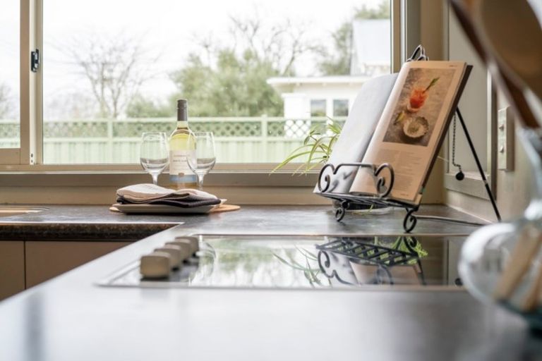 Photo of property in 55 Williams Street, Cambridge, 3434