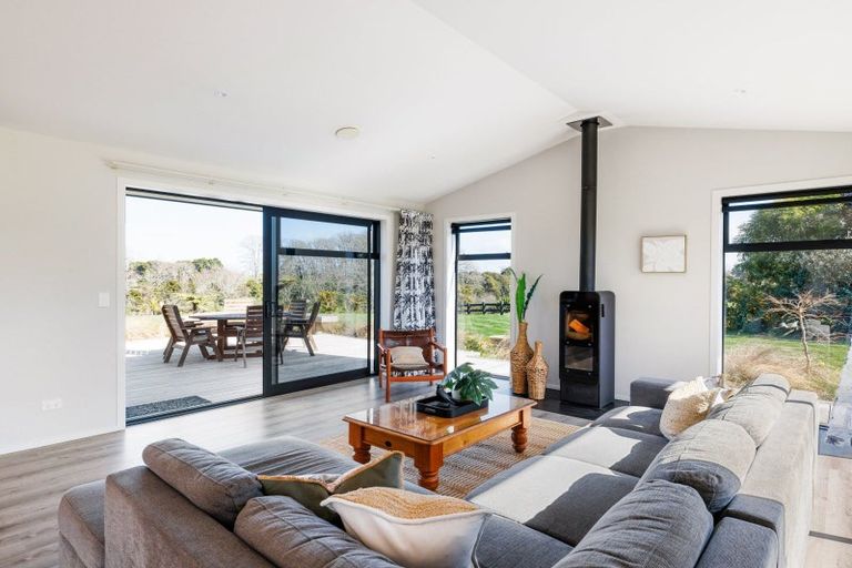 Photo of property in 4a Twin Oaks Drive, Tamahere, Hamilton, 3283