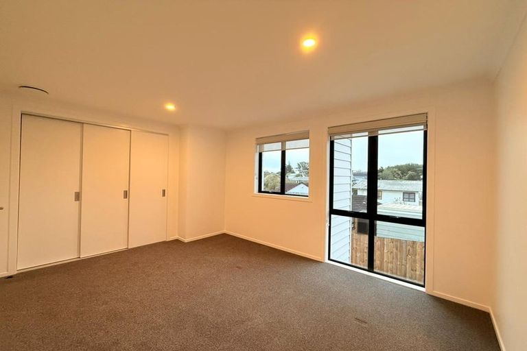 Photo of property in 30c Russell Road, Manurewa, Auckland, 2102