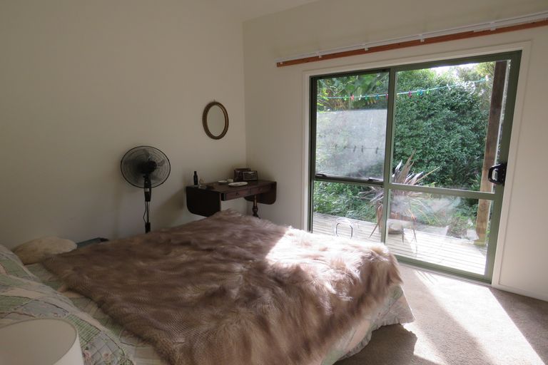 Photo of property in 28 Tanekaha Lane, Kerikeri, 0294